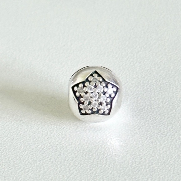 Pandora 925 You're A Star Sparkly Clear CZ Stone Rare Retired Clip Bead Charm - Picture 3 of 6